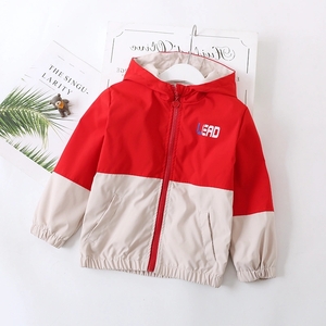 Children′s Windproof Oxford Anti-Wrinkle Hooded Jacket for SpringFall 2021